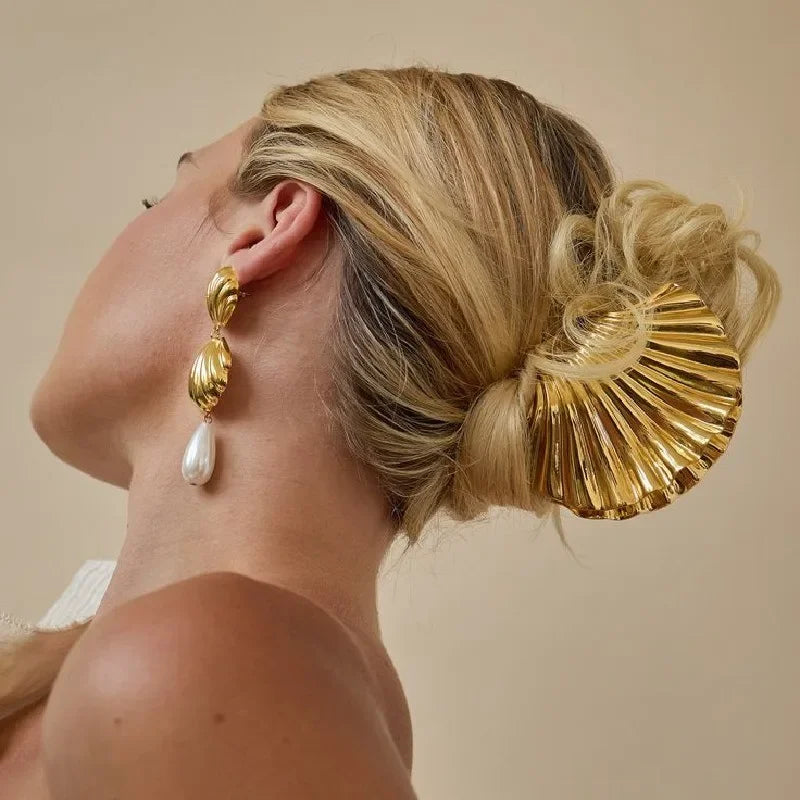 Gold Shell Hair Claw