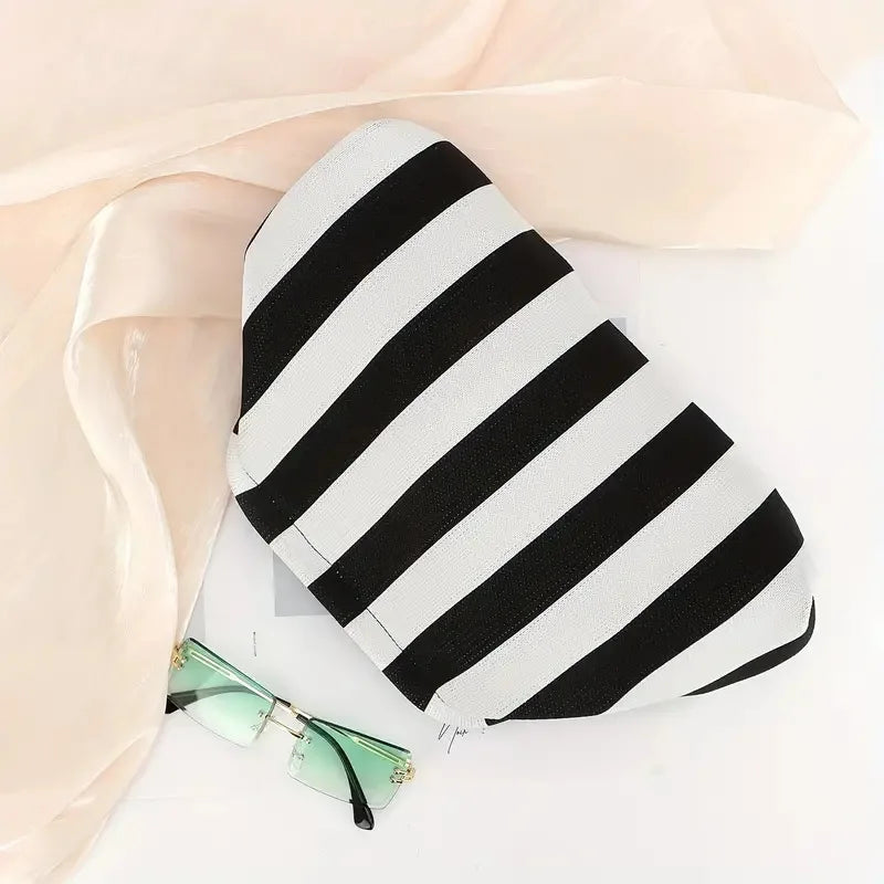 Coastal Knit Clutch