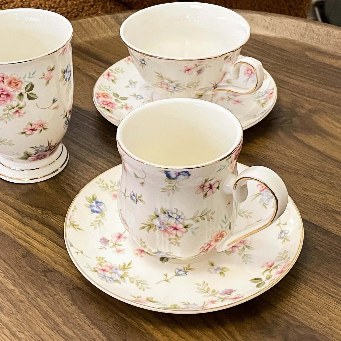 Vintage Floral Ceramic Tea Cup & Saucer with Gold Trim